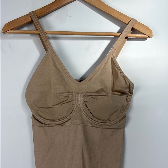 Spanx Full Shapewear Slip Nude Size Extra Large - Picture 2 of 8